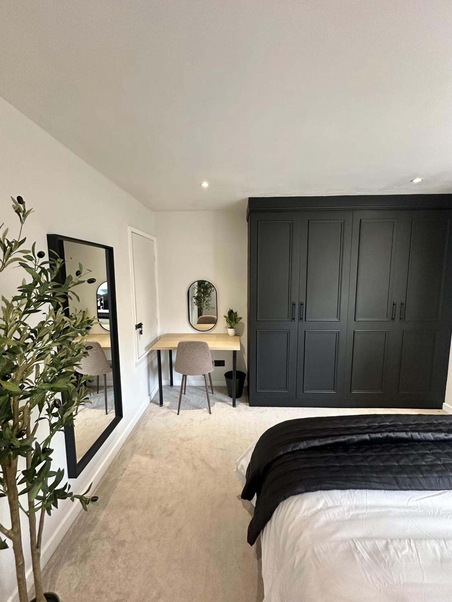 Canal Mews - 1 Min From Trafford Centre And 2 Min M60! * Manchester